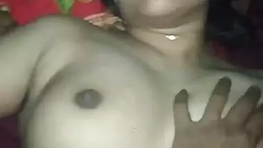 Bhabhi heavenly sex feeling with hairy pussy fucking