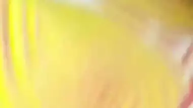 Granny will get a lift only if she shows her desi pussy