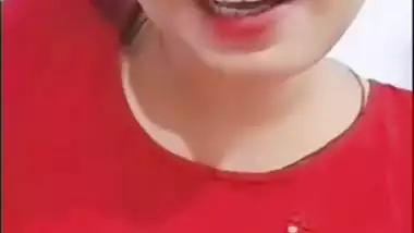 Young bhabhi stripping bra and showing boobs