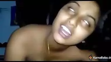 Seductive village girl’s hard desi chudai