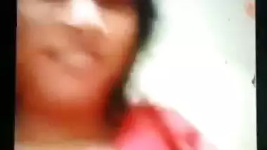 Girlfriend virgin boobs and pussy showing MMS