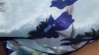 South Indian lady gets her lover’s cum in her pussy