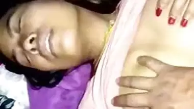 Assamese girl’s first desi chudai with her lover