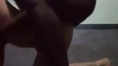 Indian hostel senior girl fucked and cum in mouth video