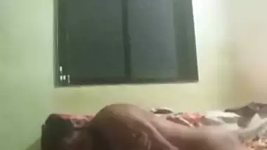 Desi couple Dehati floor chudai video