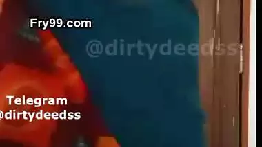 Homely housewife strips saree and shows naked boobs