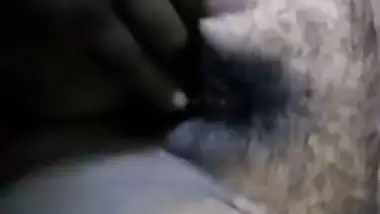 Tamil wife in saree getting her nude pussy exposed