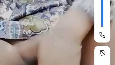 Early morning nude show with fingering of horny babe