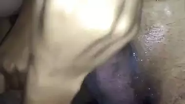 Beautiful Indian lovers enjoying blowjob XXX