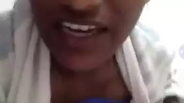 Tamil ladki ki solo boob show video