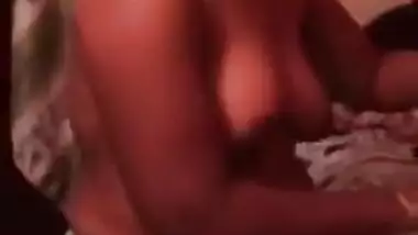 Desi wife tries hard to look XXX showing off her natural boobs