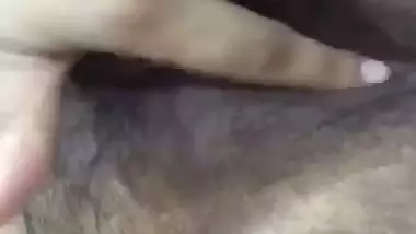 Girlfriend rubbing pussy xxx and fingering video making