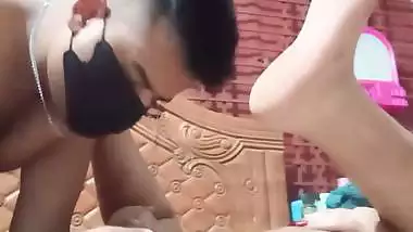 Masked wife boob massage and pussy licking viral sex