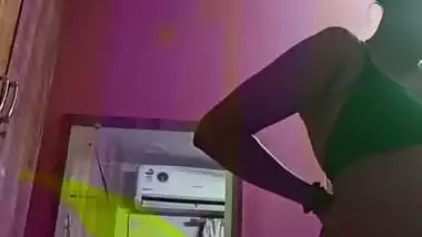 Sister after bath nude wet body showing before dressing