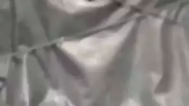 Daring NRI porn of a girl fucking outdoors on a riding truck