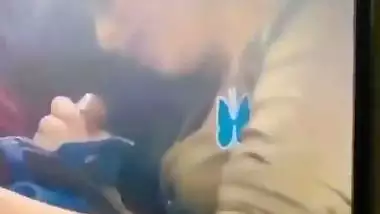 GF gives an Indian blowjob to her BF in the car